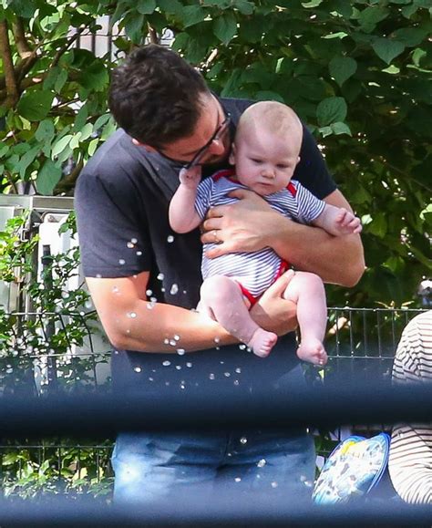 Kit Harington With His Son In Nyc He And Rose Leslie Son Is So Cute He