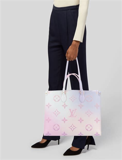 Louis Vuitton Spring In The City Monogram Empreinte OnTheGo MM