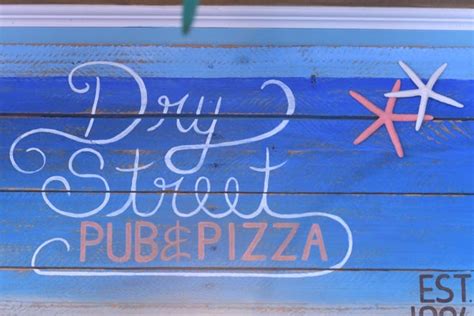 A Southport Tradition Dry Street Pub And Pizza