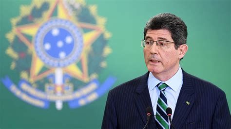 Após Assumir Bndes Joaquim Levy Congela Verba De Veja