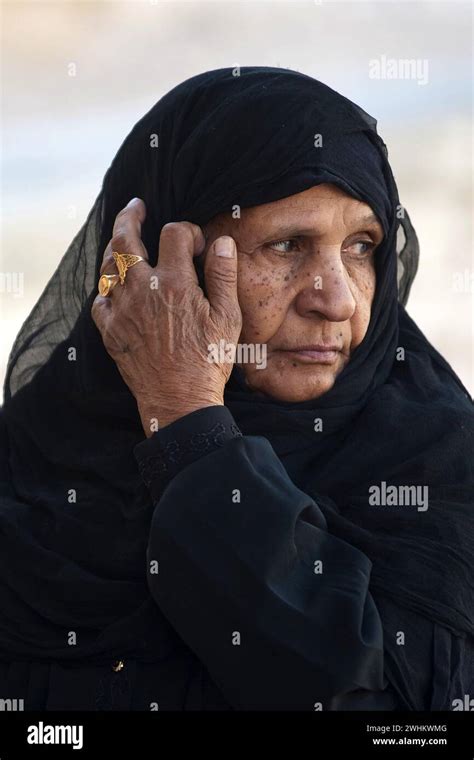 Middle East Egypt Egyptian Arab Arab Woman Portrait Sitting Temple Kom Ombo Kom Ombo