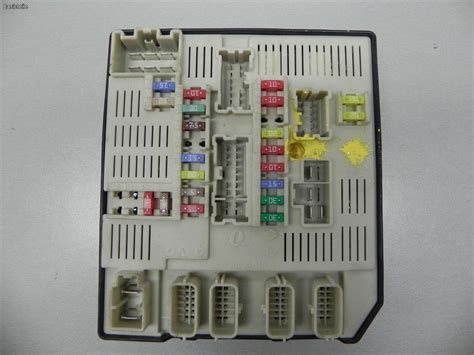 Renault Laguna Iii Steuerger T Sicherungskasten B R Fuse Box