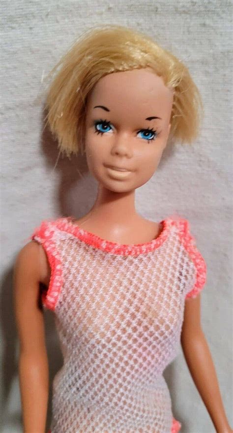 1966 Twist Turn Barbie Blonde Bob Bend Knee Made In Korea Org Fishnet