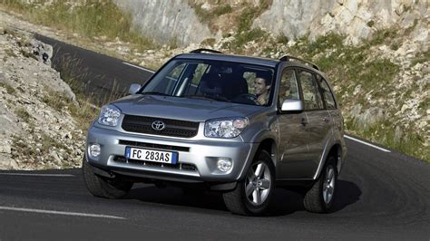 Toyota RAV4 30 años de evolución de la SUV más vendida Autos