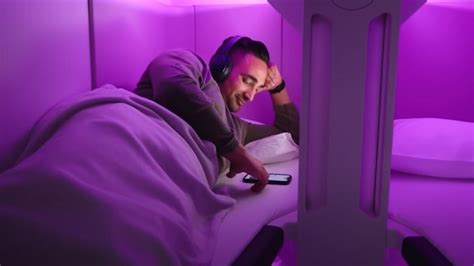 Video Bunk Beds On A Plane New Zealand Airline Reveals Price Of Sleep