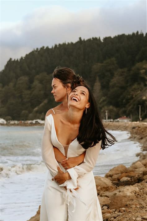 Lesbian Beach Wedding Lesbian Wedding Wedding Couples Wedding Photos Cute Lesbian Couples