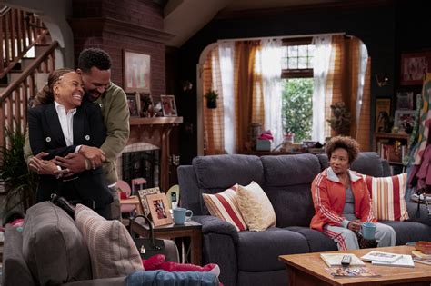 Mike Epps, Wanda Sykes and Kim Fields talk authenticity on 'The Upshaws'