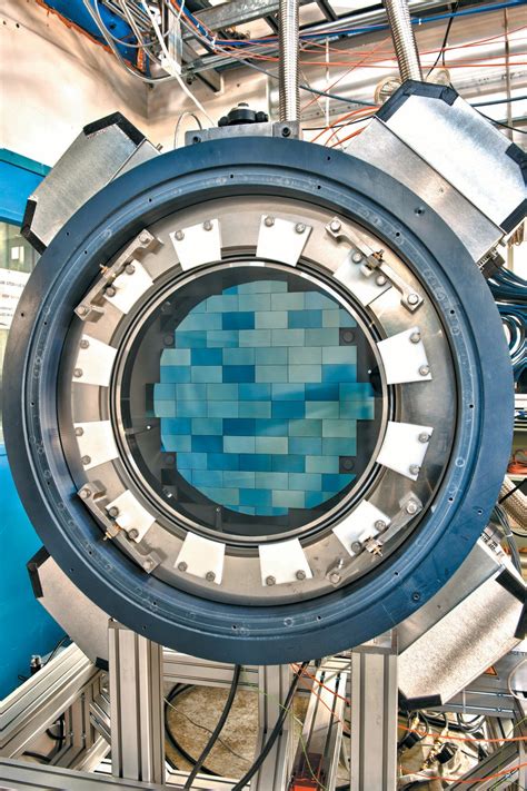 A surprising survey on salary for astrophysics shows a massive pay jump 9