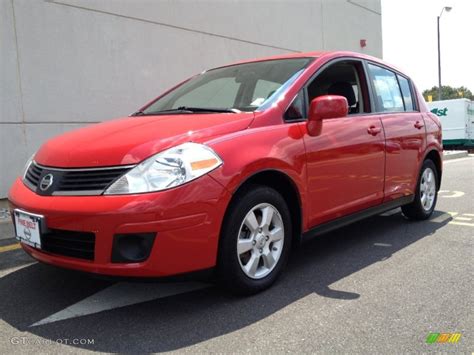 2009 Nissan versa hatchback colors