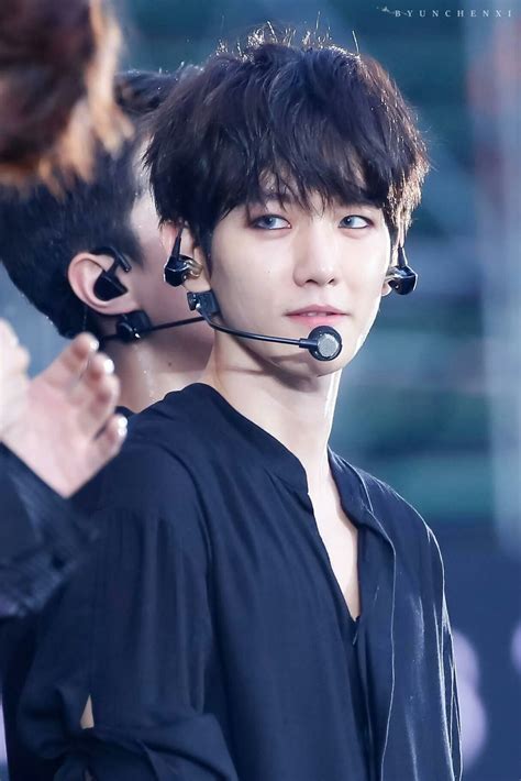 Baekhyun So Aesthetic At The EXO RDIUM DOT In Seoul Day 1 Baekhyun