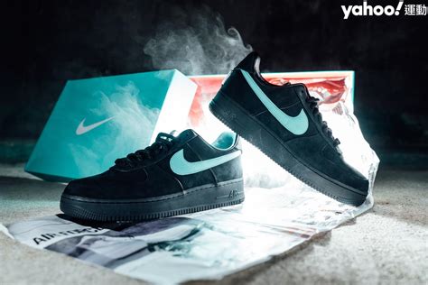 Unboxing The Nike Air Force 1 X Tiffany And Co 1837 A Polarizing Collaboration World Today News