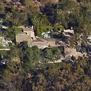 Ellen DeGeneres & Portia de Rossi's House in Montecito, CA - Virtual Globetrotting