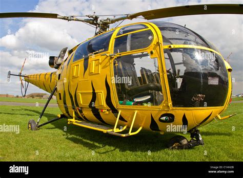 Aerospatiale Sa B Alouette Iii Hi Res Stock Photography And Images