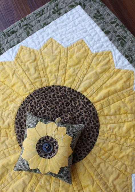 620 Sunflower Quilts Ideas In 2021 Sunflower Quilts Quilts Flower