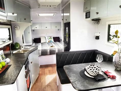 22 Chic and Functional Caravan Interior Design Ideas