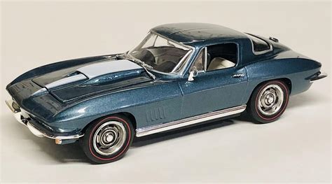 1967 Corvette 427 In Lynndale Blue Metallic Rmodelcars