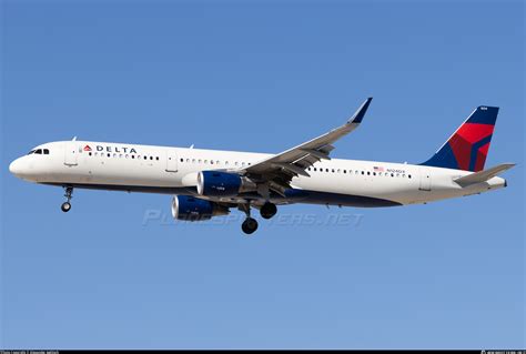 N Dx Delta Air Lines Airbus A Wl Photo By Alexander Jeglitsch