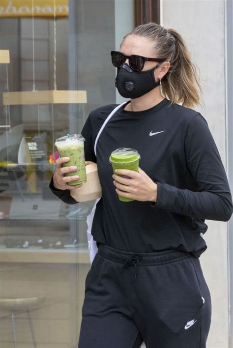 MARIA SHARAPOVA Out for Drinks in Los Angeles 8/03/2020 – HawtCelebs