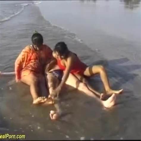 Threesome Indian Beach Fun Free Indian On Youtube Porn Video XHamster
