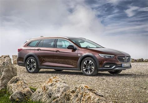 Opel Insignia Country Tourer Biturbo Cdti Spazio Da Record E