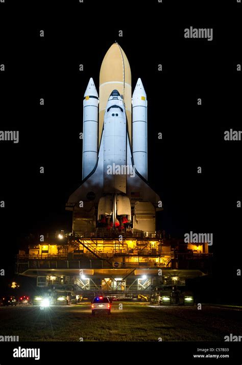 Space Shuttle Atlantis Hi Res Stock Photography And Images Alamy