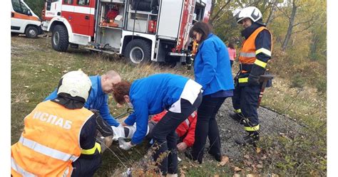 Тренират за реакция при катастрофа и горски пожар до почивен дом