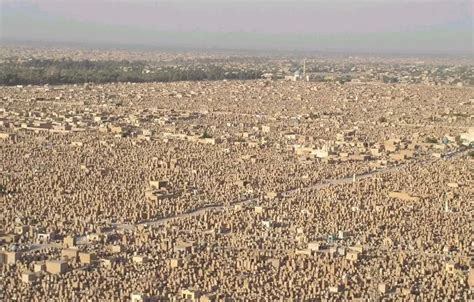 Il Cimitero Pi Grande Del Mondo Onoranze Funebri Sacro Cuore