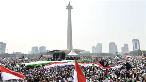 Millions On The Streets Of Jakarta Indonesia For Palestine Peoples