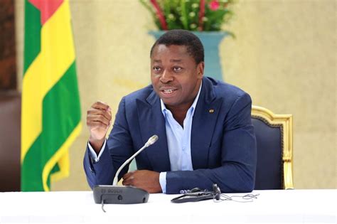 Togo Emu Par Son Talent Le Pr Sident Faure Essozimna Gnassingb