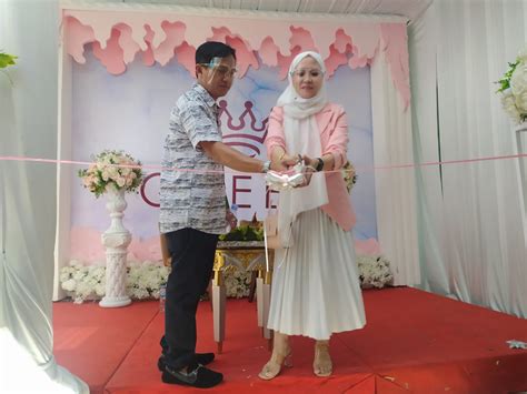 Lebih Dekat Dengan Pelanggan Salon Kecantikan Queen Beauty Studio