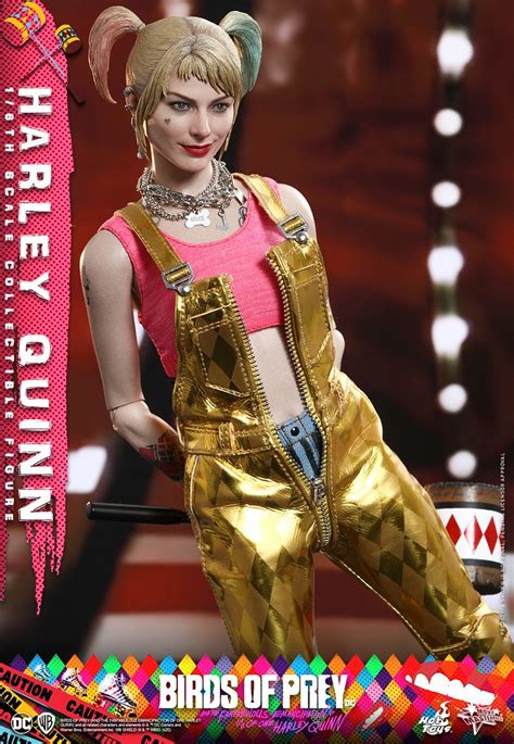 全新造型華麗登場 Hot Toys MMS565 猛禽小隊小丑女大解放哈莉奎茵 Harley Quinn 1 6 比例人偶