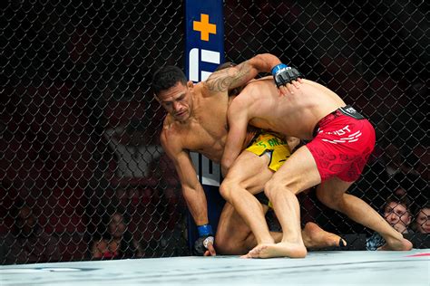 Ufc Dos Anjos Come A Bem Leva A Virada E Superado Por Gamrot