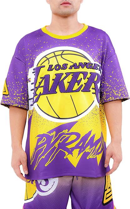 Download Los Angeles Lakers Themed Outfit