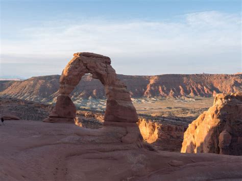 Wanderung Zum Delicate Arch Im Arches Nationalpark Zu Sonnenaufgang