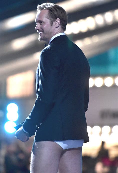 Alexander Skarsgard In Mutande Agli Mtv Movie Awards Gay It