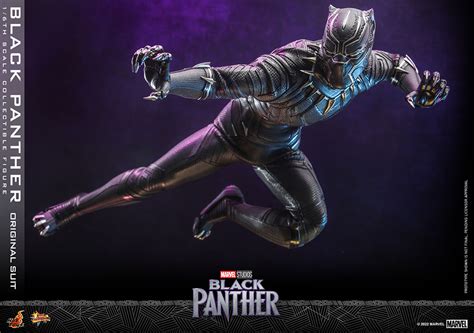 Black Panther Hot Toys Figure Celebrates Chadwick Bosemans Legacy