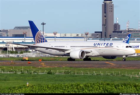 N United Airlines Boeing Dreamliner Photo By Kazuchika Naya