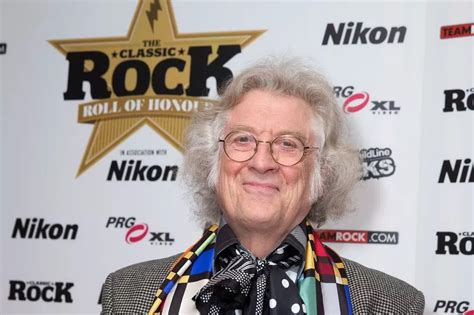 Slade S Noddy Holder Given Six Months To Live After Secretly Battling