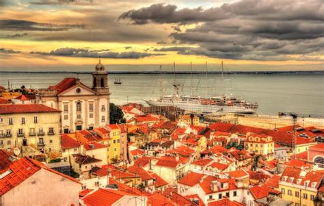 Lisbonne Sur La Rive Du Fleuve Tagus Timelapse Centre Du Portugal Photo