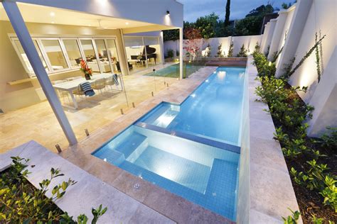 A super-stylish lap pool and spa design in Melbourne's Bayside ...