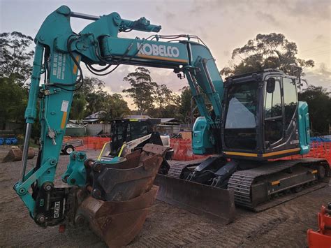 Kobelco Sk Knuckle Boom For Sale In Palmview Earth Gear