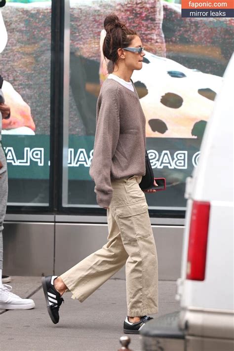 Katie Holmes Aka Katieholmes Aka Katieholmesfeetlove Nude Leaks