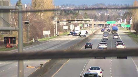 Highway 99 Richmond Truck Crash 1 Dead Citynews Vancouver