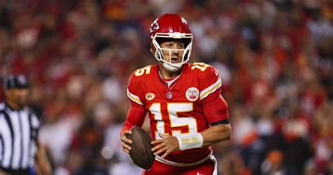 Chiefs Patrick Mahomes Says He Wants To Follow Tom Brady Own Part Of