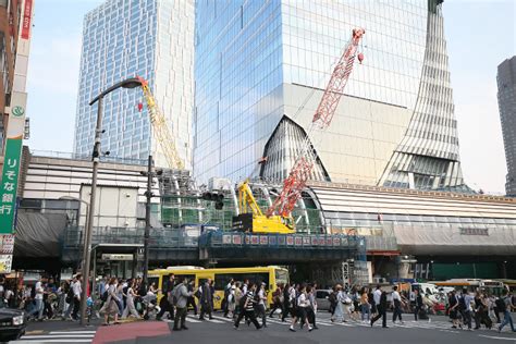 特集ワイド：東京・渋谷再開発の陰で連綿と続く「日常」 写真特集38 毎日新聞