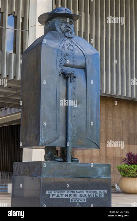 USA, Hawaii, Oahu, Honolulu, Father Damien statue Stock Photo - Alamy