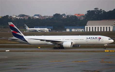 Latam Utilizar O Boeing Er Nos Voos Entre S O Paulo E Lisboa