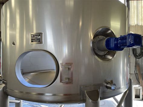 STAINLESS STEEL MIXING PROCESS AND SPECIALTY TANKS Santa Rosa