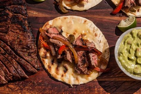 Grilled Skirt Steak Fajitas