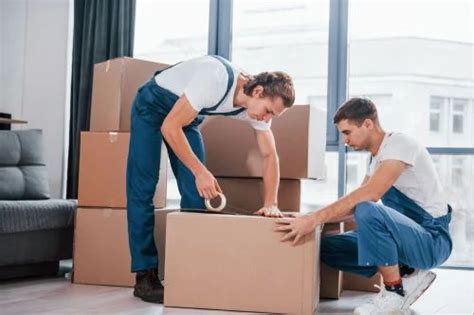 House Shifting Domestic Packers Movers Services In Boxes Pan India In